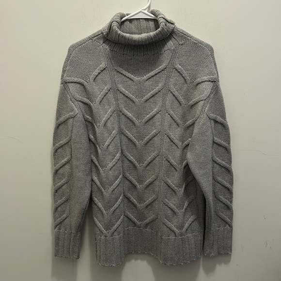 WILFRED | 100% Merino Wool Sweater - Picture 1 of 3